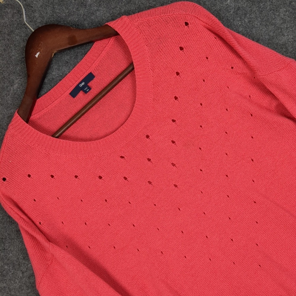 Gap Womens XS Coral Pink Pointelle Distressed Knit Crew Neck Sweater Long Sleeve